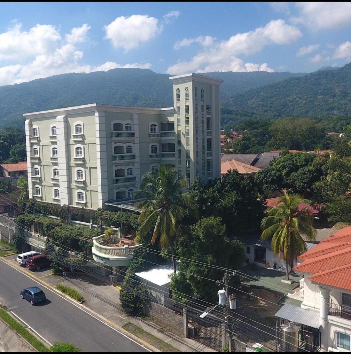 Boutique Hotel La Cordillera San Pedro Sula Eksteriør billede